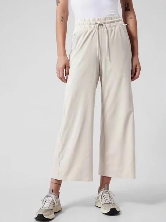 Athleta Avenue Wide Leg Crop Pant Relaxed Fit Lightweight Stretch Cream Size 12 - Picture 3 of 11